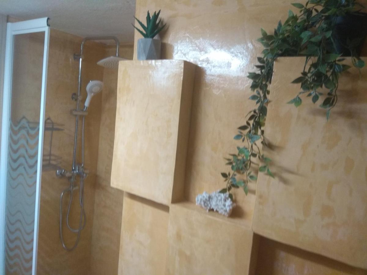 Kiki Apartment Kavala Exteriör bild